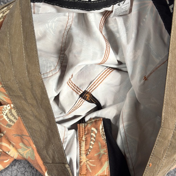 Howler Brothers Alligator Palm Print Board Shorts Mens 33 Swim Trunks Drawstring - Picture 5 of 11